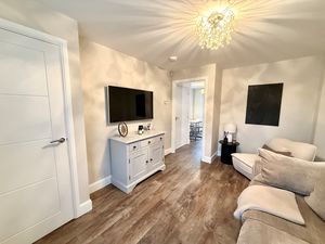 Photo 16- click for photo gallery